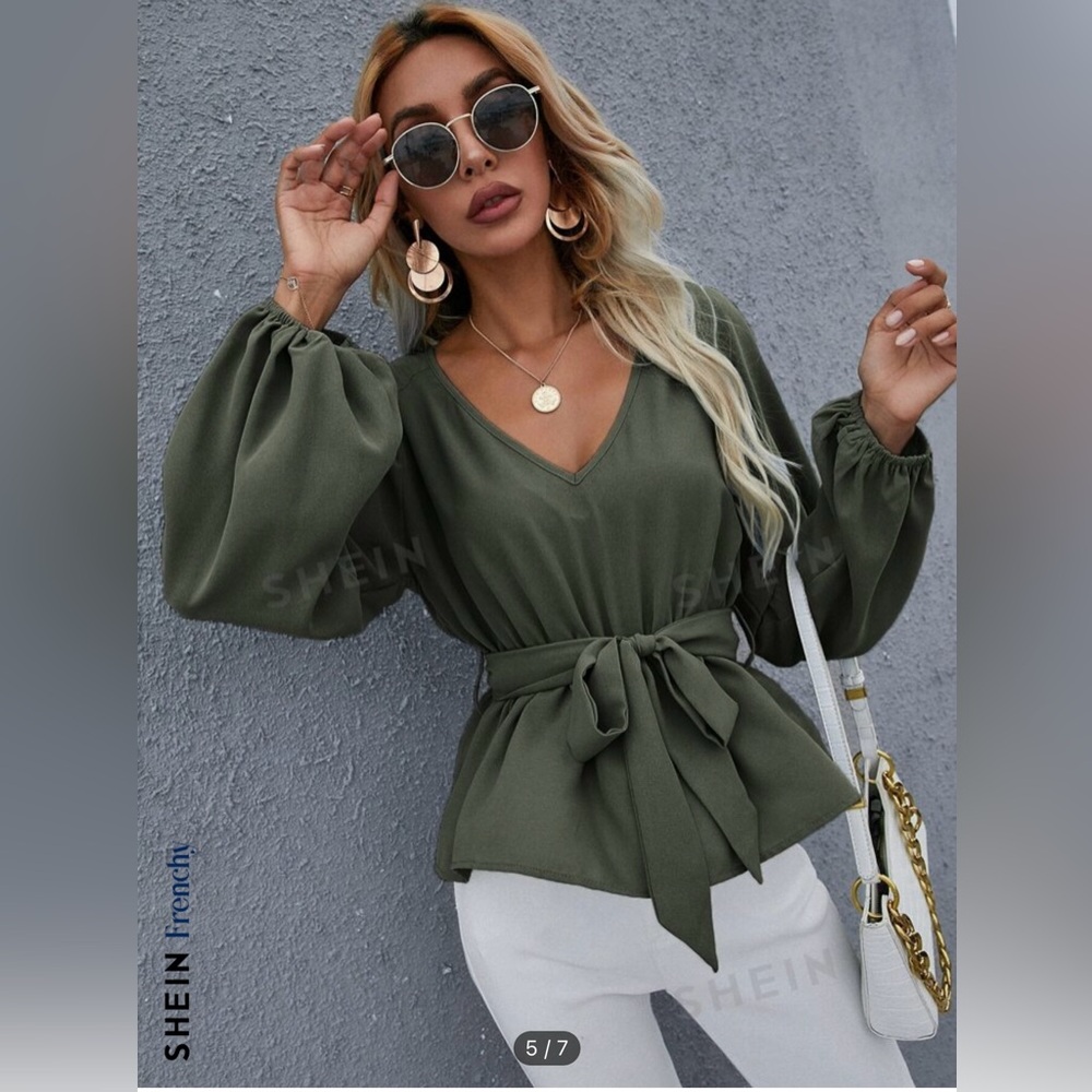 SHEIN Raglan sleeve belted top in Army Green